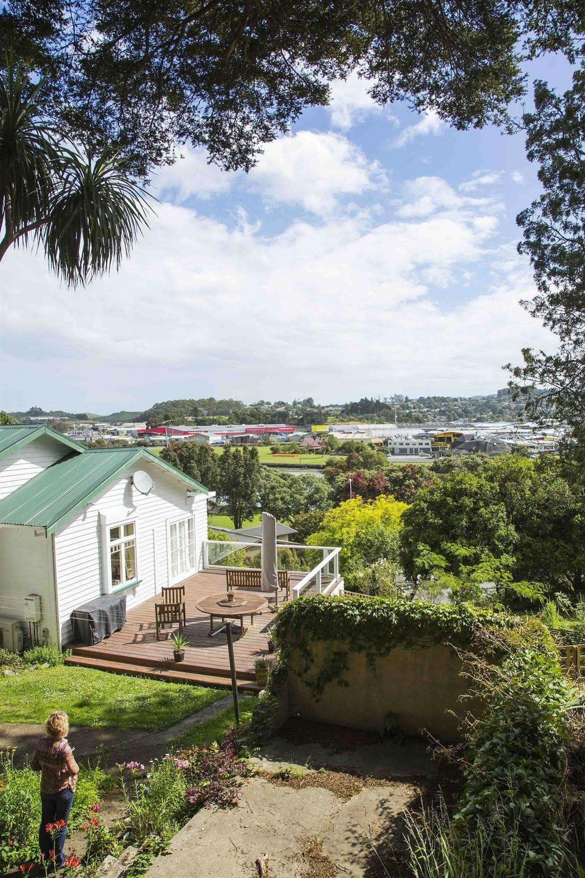 ファンガレー Kauri Nest Bed & Breakfast エクステリア 写真