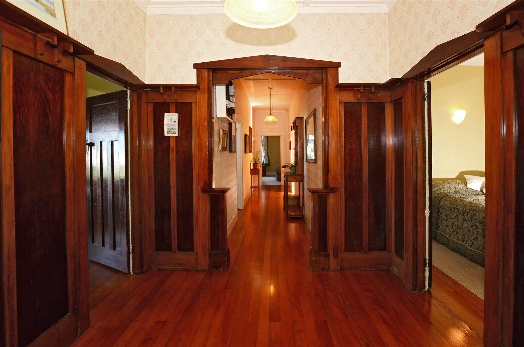 ファンガレー Kauri Nest Bed & Breakfast エクステリア 写真
