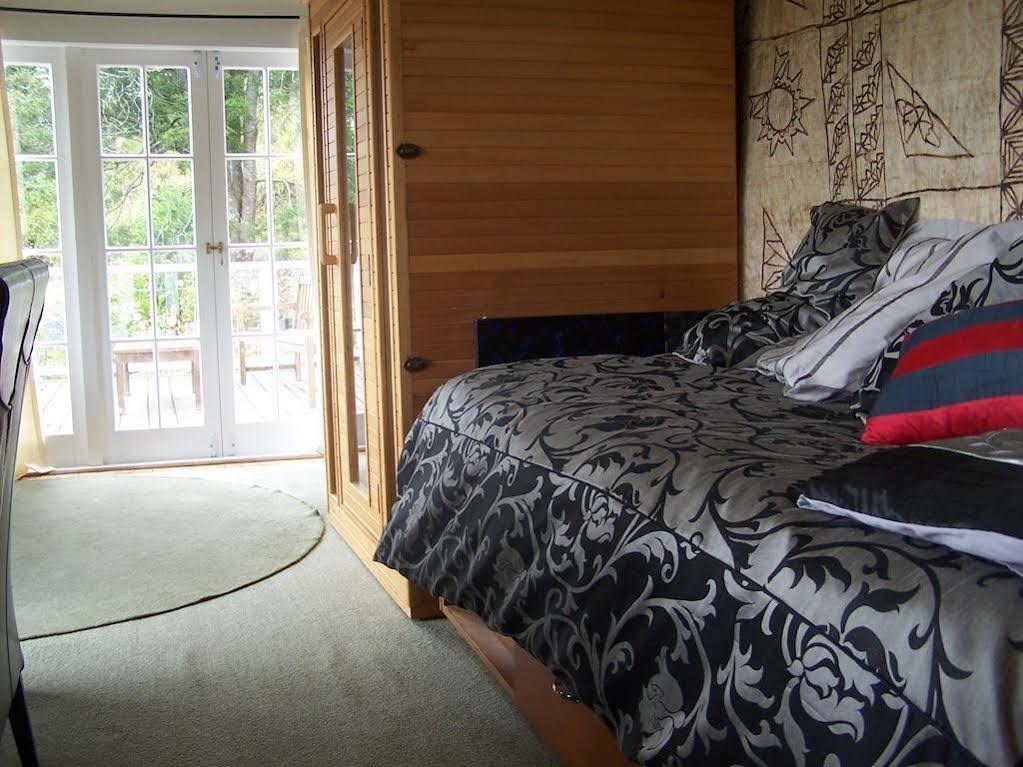 ファンガレー Kauri Nest Bed & Breakfast エクステリア 写真