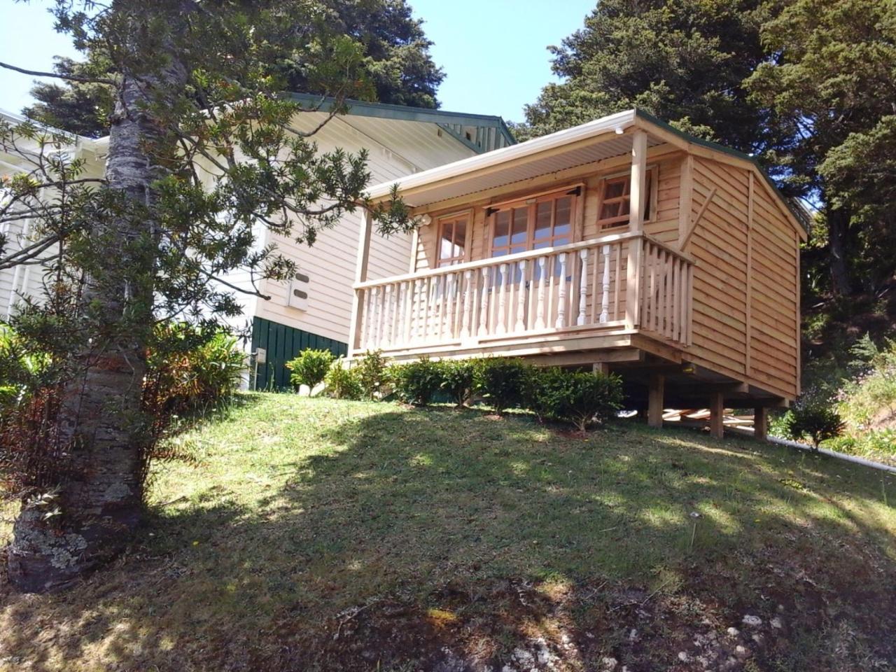 ファンガレー Kauri Nest Bed & Breakfast エクステリア 写真