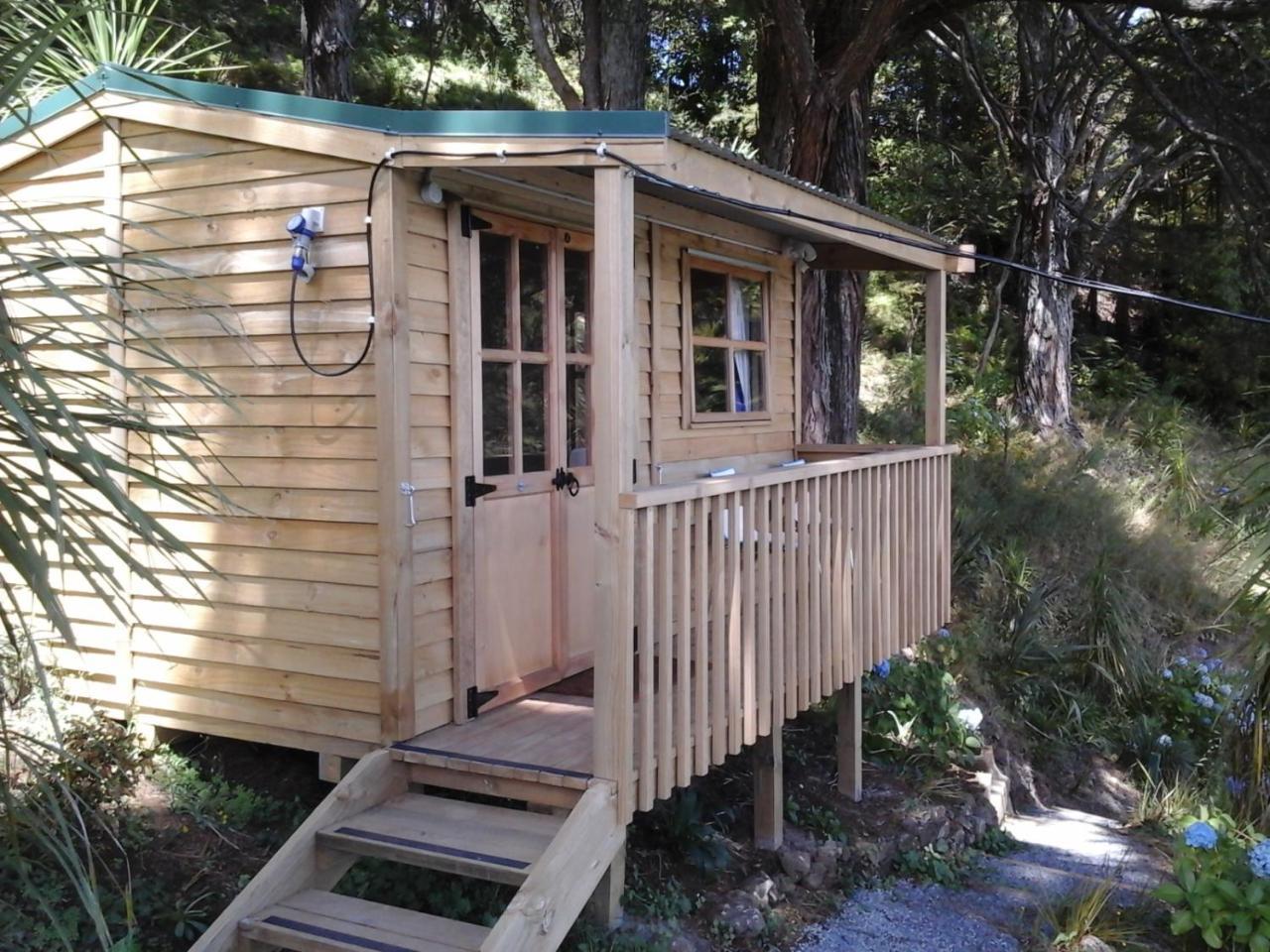 ファンガレー Kauri Nest Bed & Breakfast エクステリア 写真