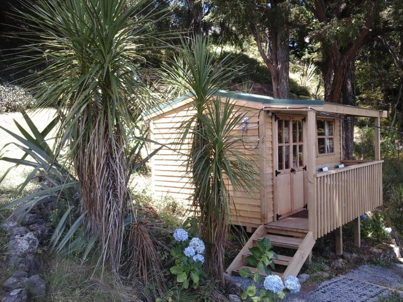ファンガレー Kauri Nest Bed & Breakfast エクステリア 写真